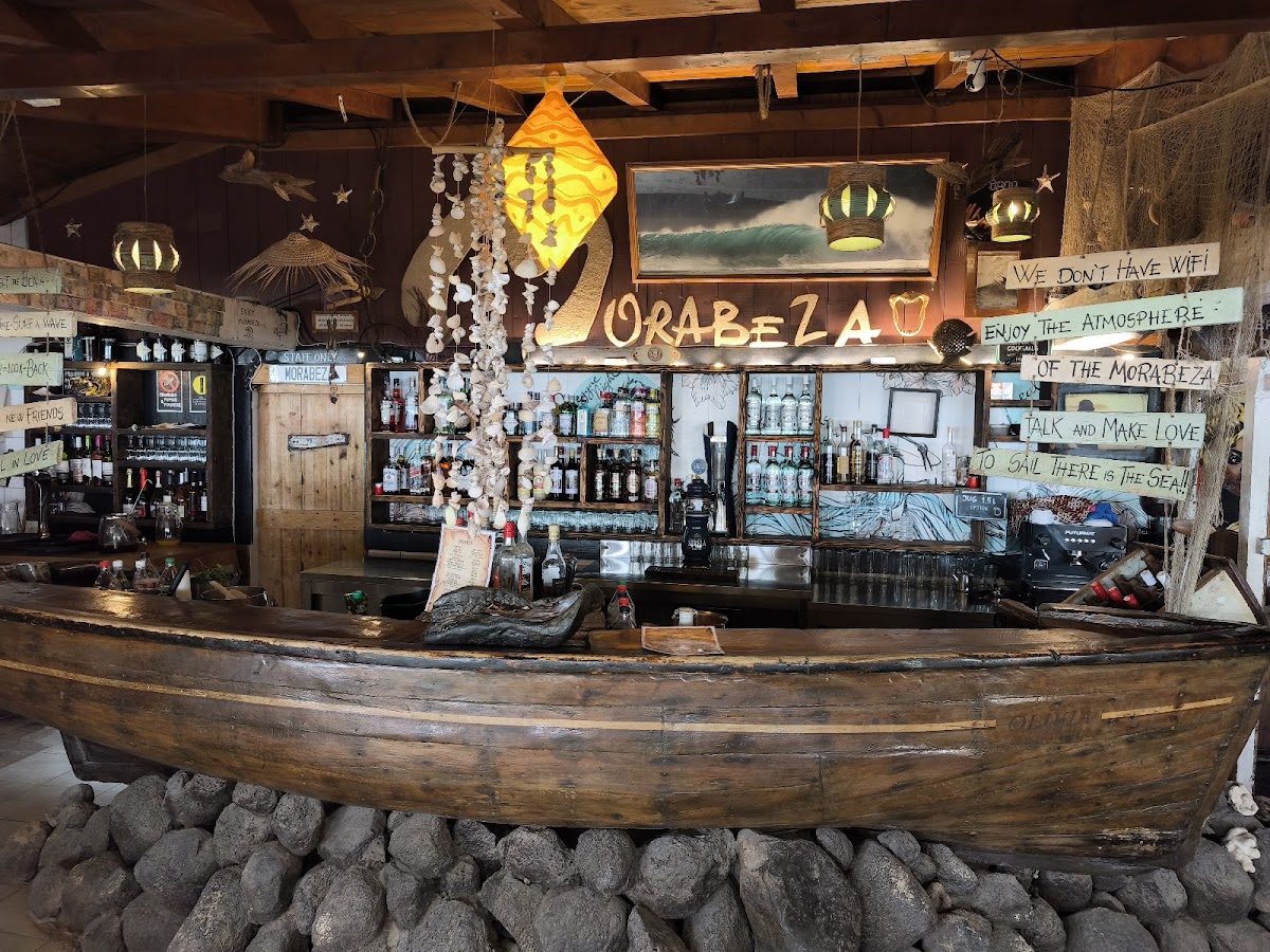 Morabeza Beach Bar & Lounge Restaurant