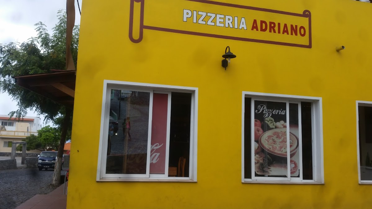 Pizzeria Gelateria Adriano